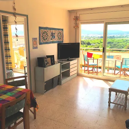Apartaments Ar Els Pins Apartment