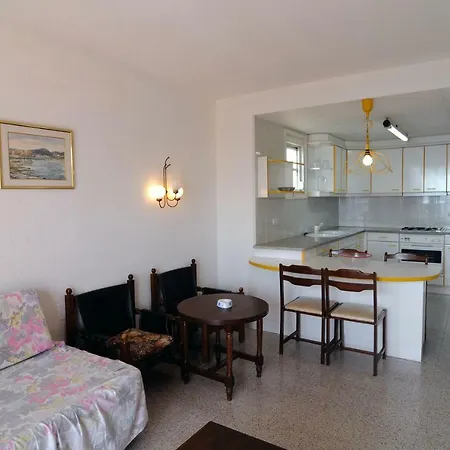 Apartment Apartaments Ar Els Pins Blanes
