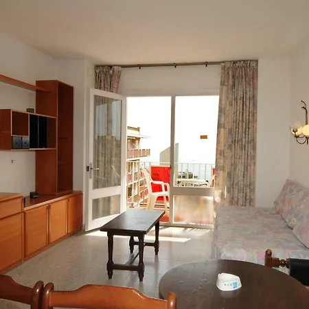 Apartaments Ar Els Pins Apartment *