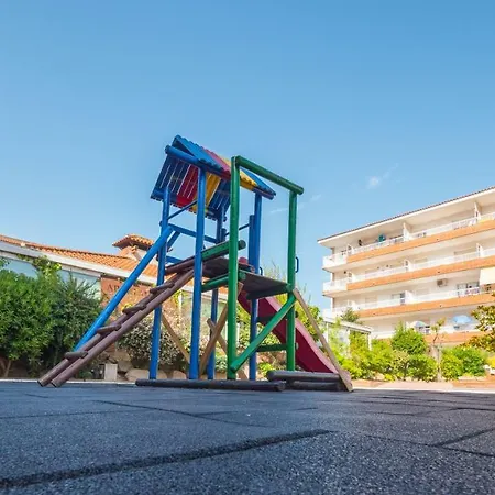 Apartaments Ar Els Pins Apartment *